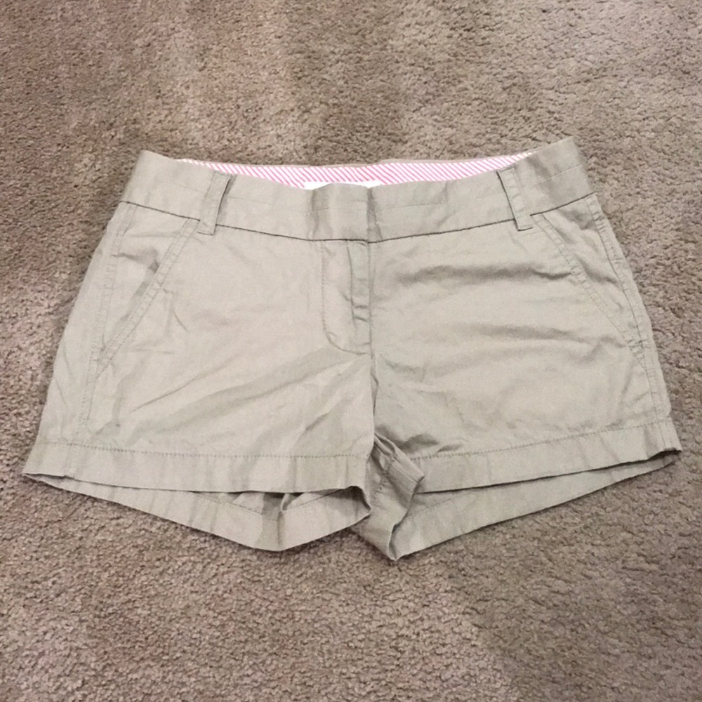 J. Crew 3” Chinos in Khaki/tan